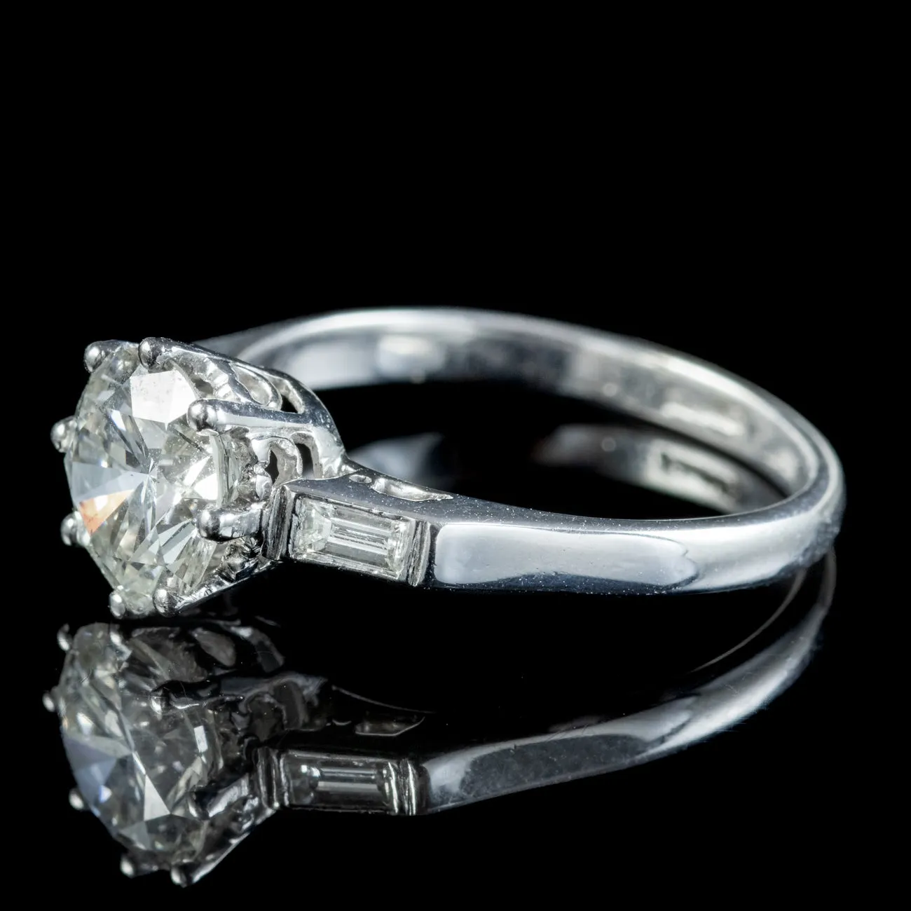 Art Deco Style Diamond Solitaire Ring 1.65ct Of Diamond With Cert