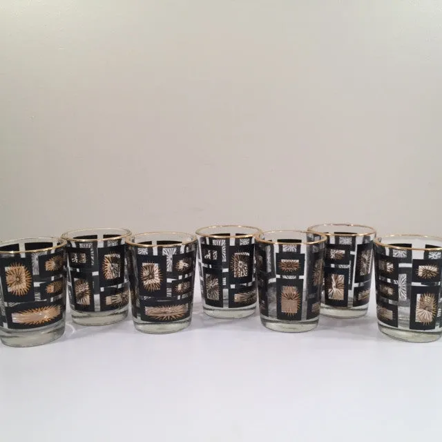 Mid-Century Jeannette Glassware Black and 22-Karat Gold Geometric 25-Piece Bar Set