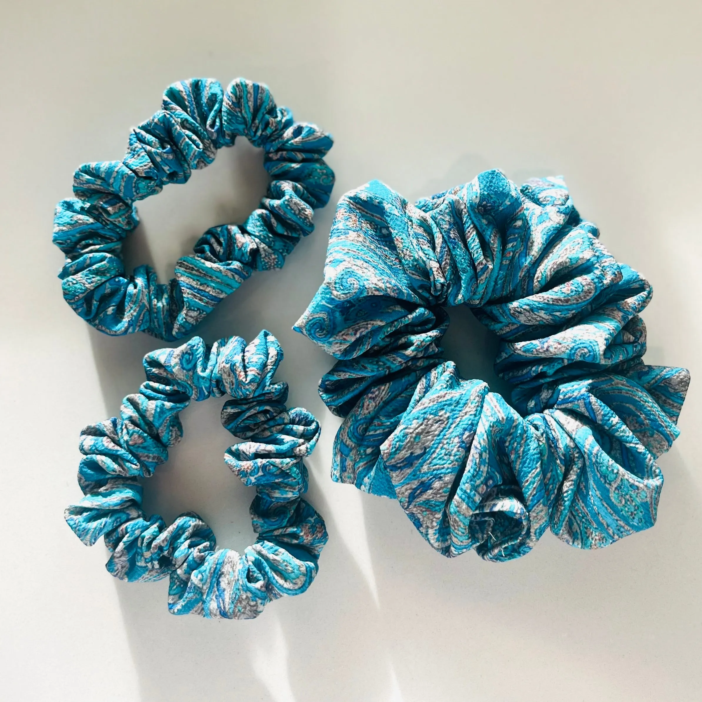 Ocean Beeze Scrunchie