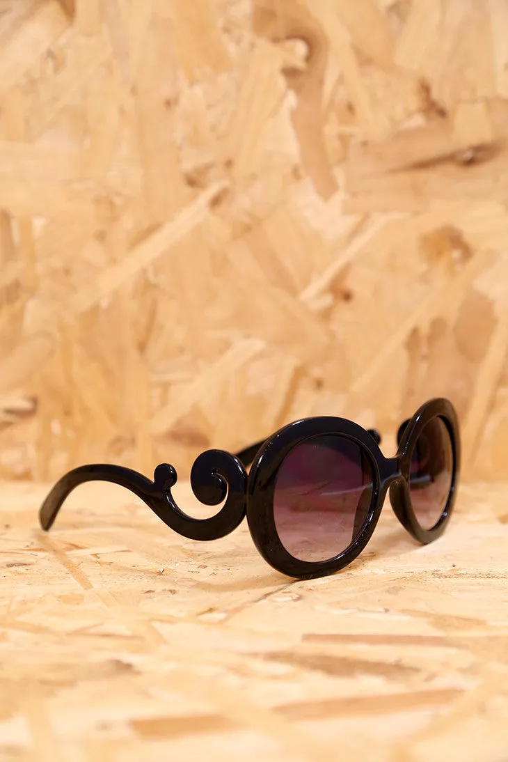 Oversized Black Sunglasses with Swirl Arms