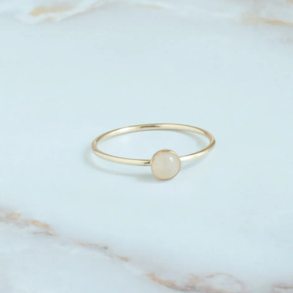 Rose Quartz Minimalist 4mm Ring