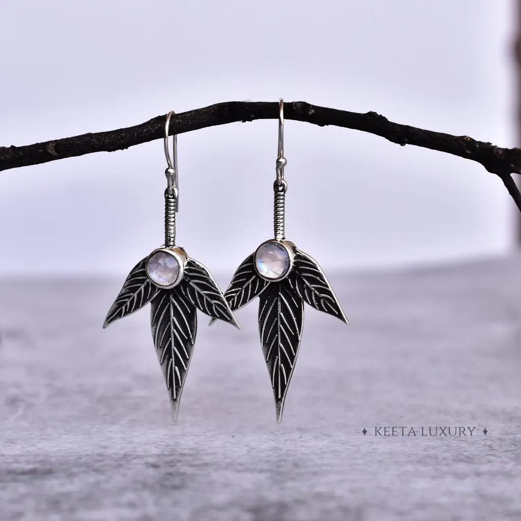 Trio Leafy - Moonstone Earrings